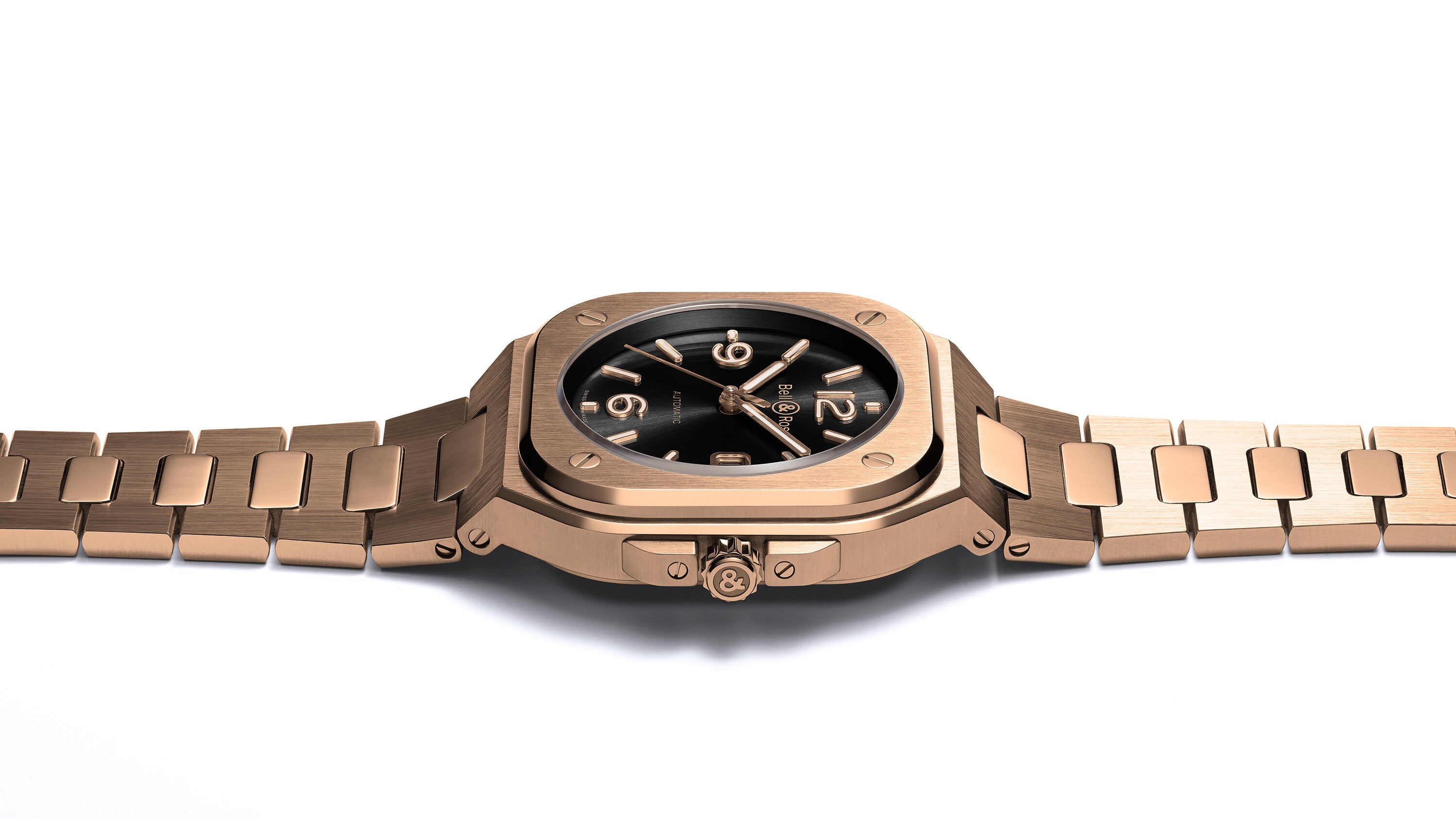 BR-05 Black Gold – Bell & Ross